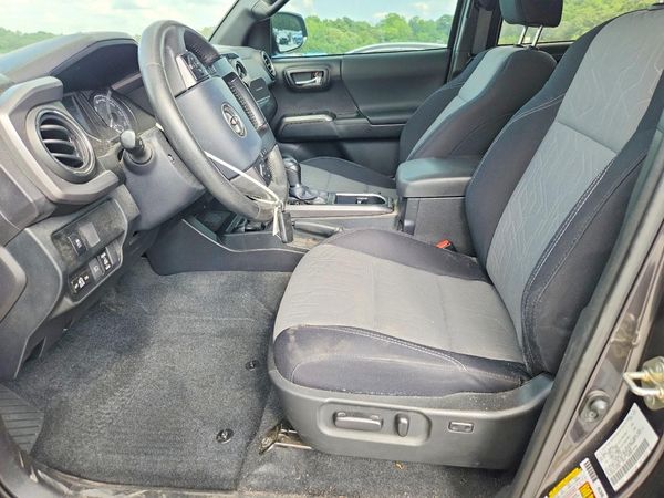 2020 TOYOTA TACOMA SR5