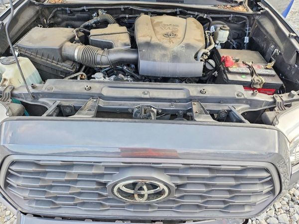 2020 TOYOTA TACOMA SR5