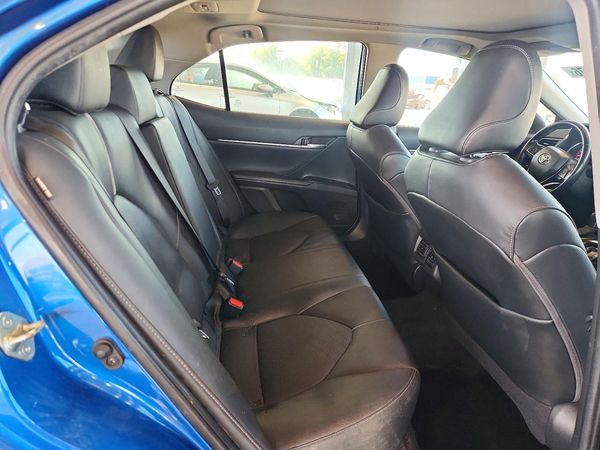 2020 TOYOTA CAMRY XSE