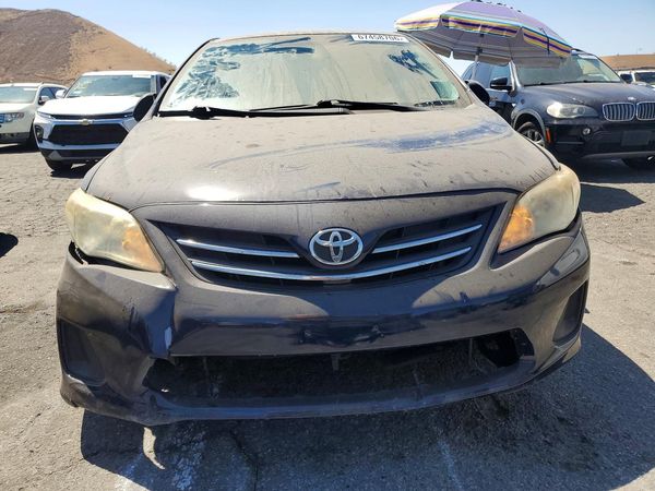 2013 TOYOTA COROLLA