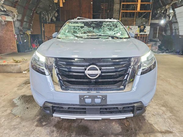 2024 NISSAN PATHFINDER