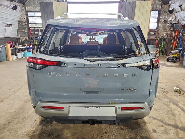 2024 NISSAN PATHFINDER
