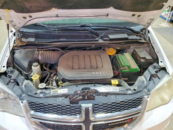 2014 DODGE GRAND CARAVAN SE