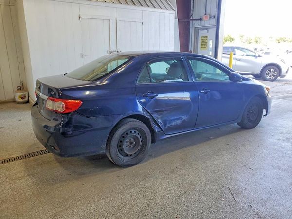 2012 TOYOTA COROLLA