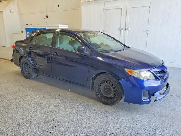 2012 TOYOTA COROLLA