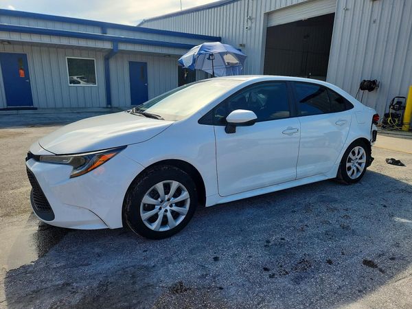 2022 TOYOTA COROLLA