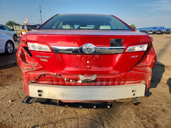 2012 TOYOTA CAMRY