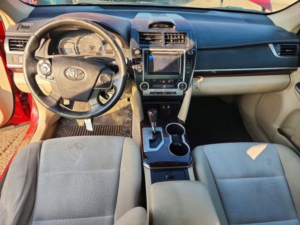2012 TOYOTA CAMRY