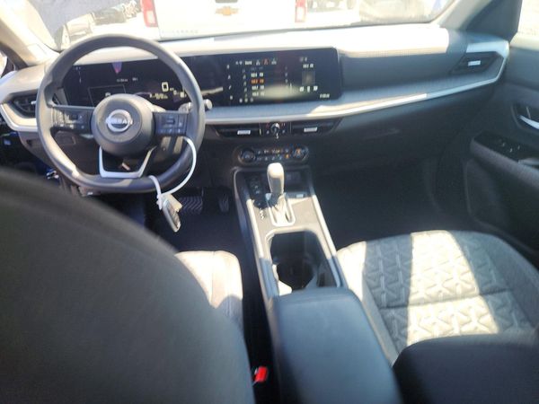 2026 NISSAN KICKS