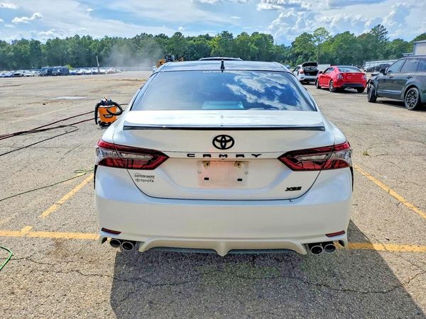 2023 TOYOTA CAMRY