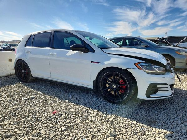 2018 VOLKSWAGEN GTI S, SE, Autobahn