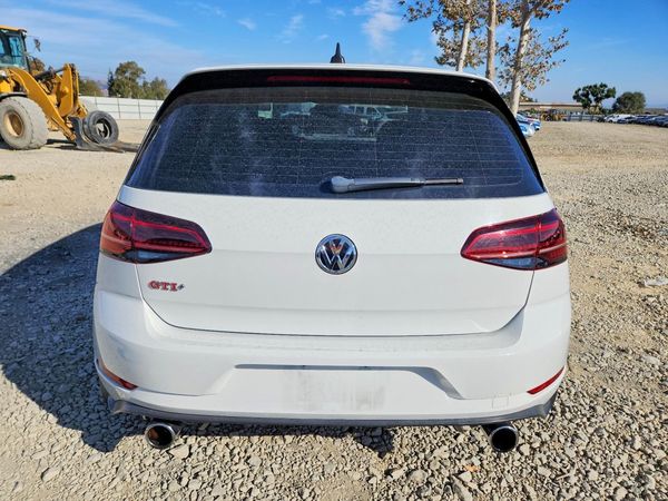 2018 VOLKSWAGEN GTI S, SE, Autobahn