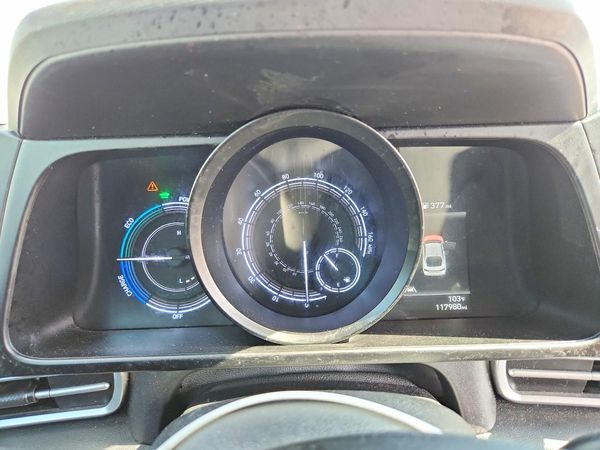 2022 HYUNDAI ELANTRA