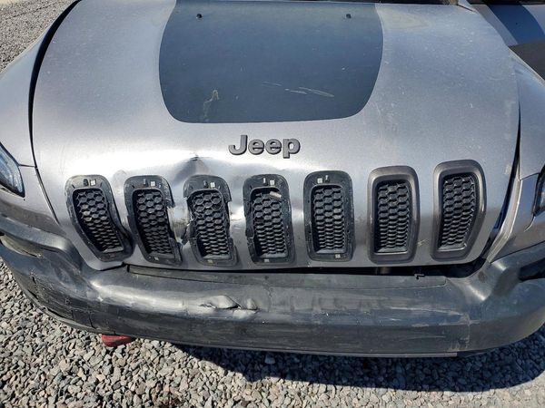 2018 JEEP CHEROKEE