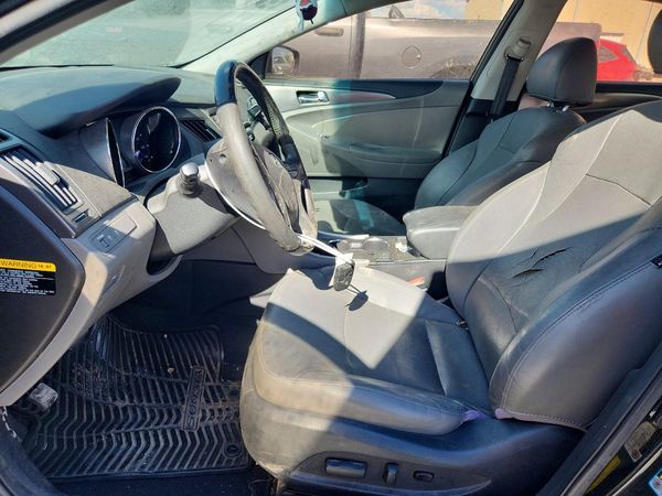 2012 HYUNDAI SONATA