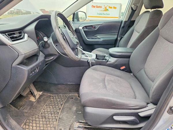 2019 TOYOTA RAV4 LE AWD
