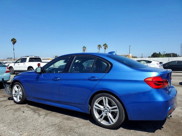 2018 BMW 330 SA
