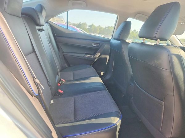 2017 TOYOTA COROLLA