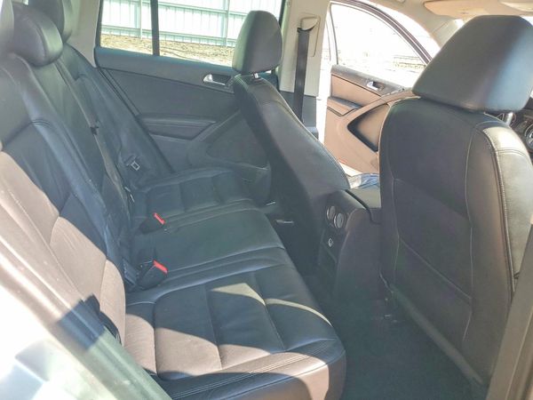 2017 VOLKSWAGEN TIGUAN SEL