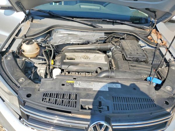 2017 VOLKSWAGEN TIGUAN SEL