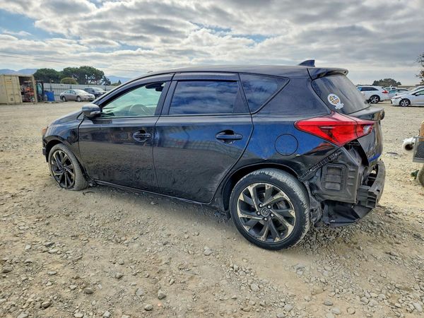 2018 TOYOTA COROLLA