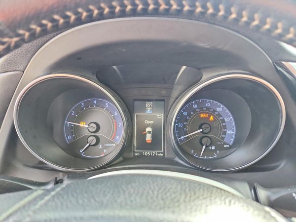 2018 TOYOTA COROLLA