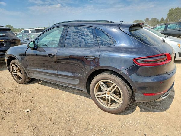 2018 PORSCHE MACAN