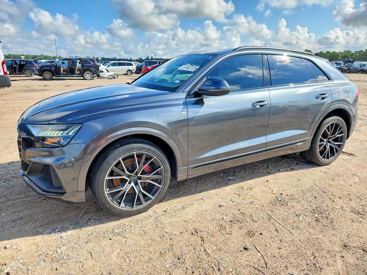 2021 AUDI Q8
