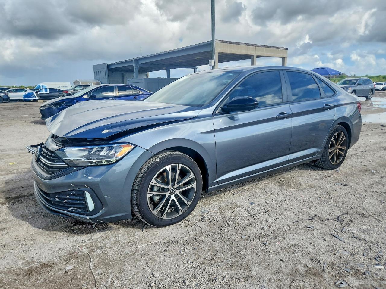 2022 VOLKSWAGEN JETTA — Front 3/4