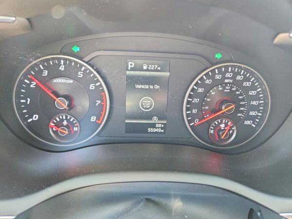 2022 KIA STINGER GT-Line