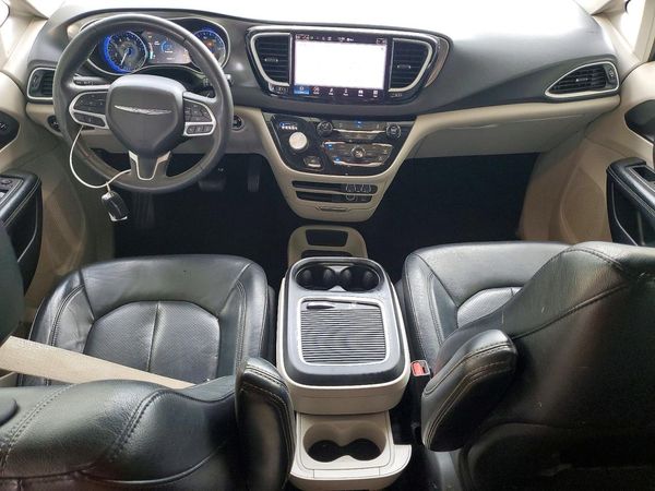 2022 CHRYSLER PACIFICA