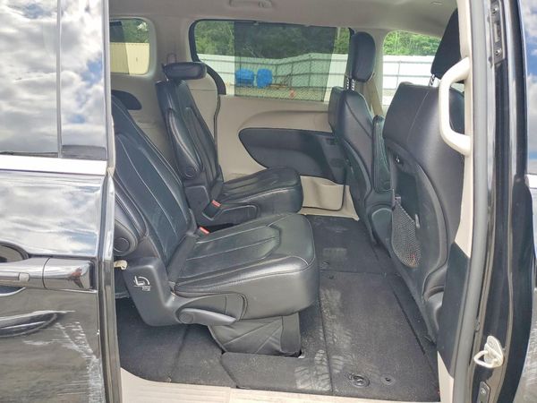 2022 CHRYSLER PACIFICA