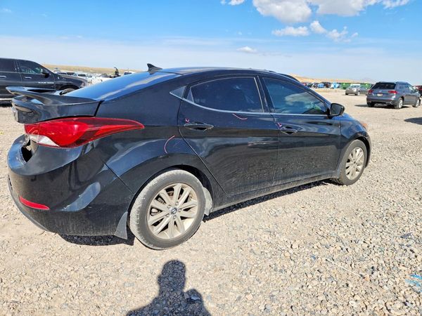 2015 HYUNDAI ELANTRA GLS(Middle)