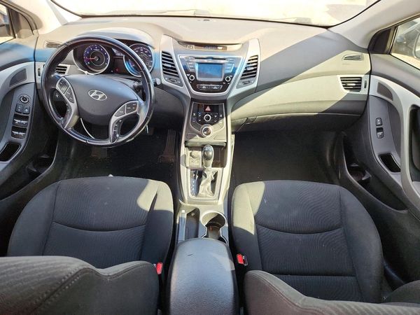 2015 HYUNDAI ELANTRA GLS(Middle)