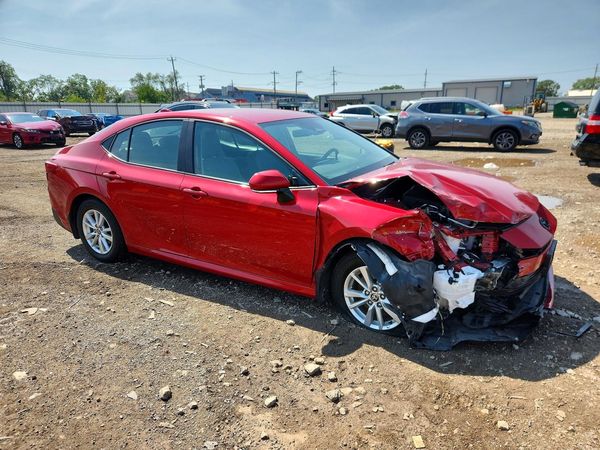 2025 TOYOTA CAMRY