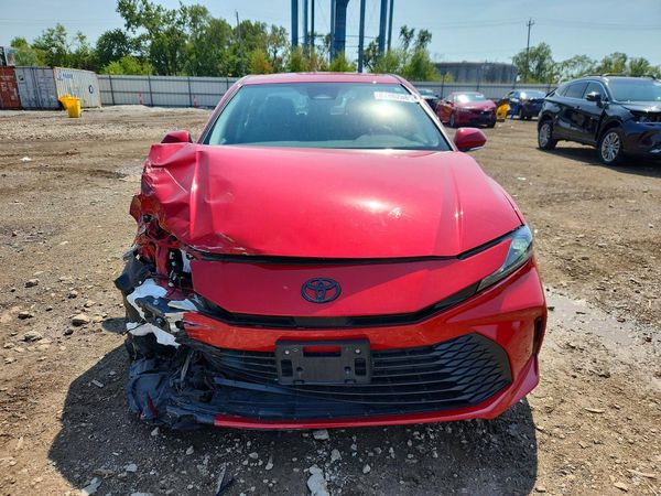 2025 TOYOTA CAMRY
