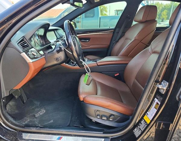 2012 BMW 528