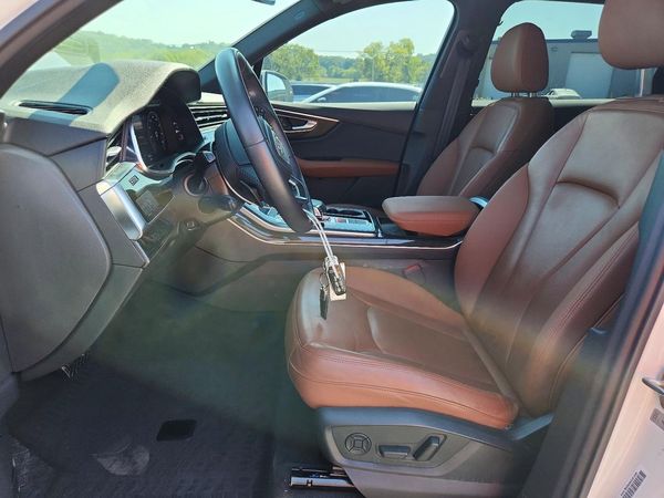 2020 AUDI Q7 quattro Premium