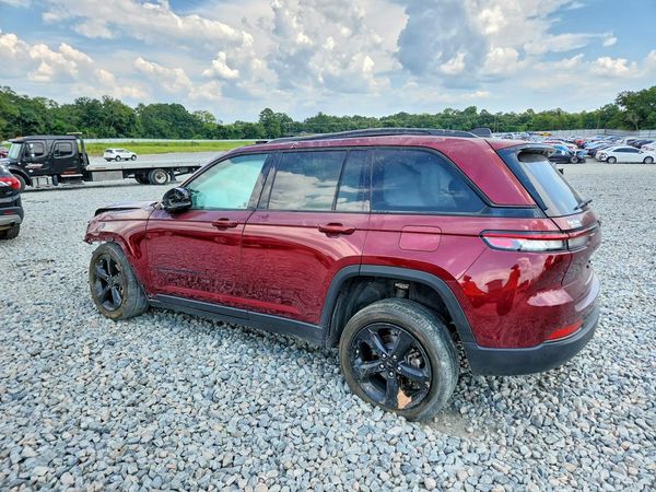 2024 JEEP GRAND CHEROKEE