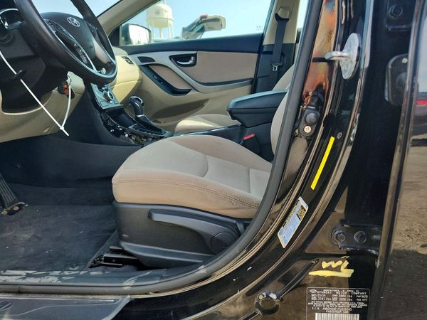 2015 HYUNDAI ELANTRA