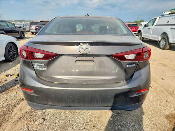 2016 MAZDA 3