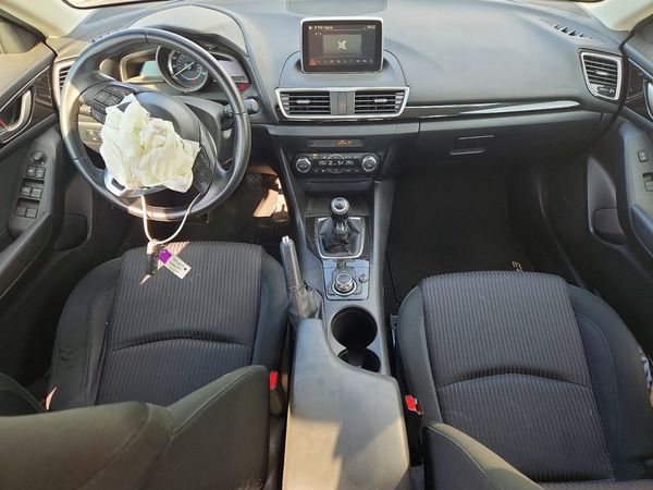 2016 MAZDA 3