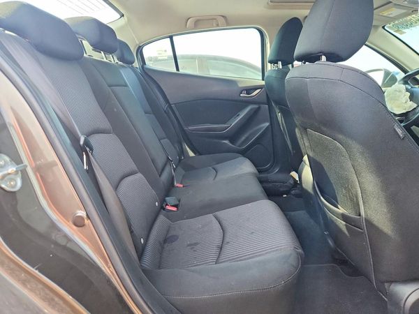 2016 MAZDA 3