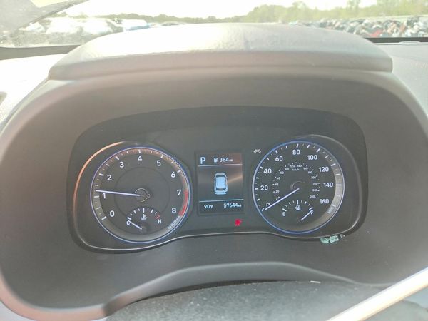 2019 HYUNDAI KONA SE