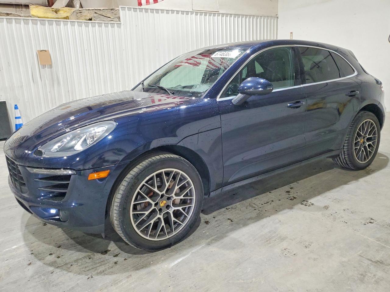 2017 PORSCHE MACAN