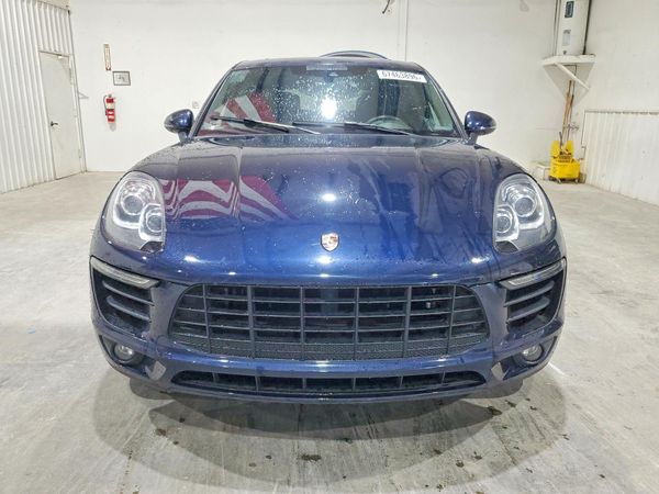 2017 PORSCHE MACAN
