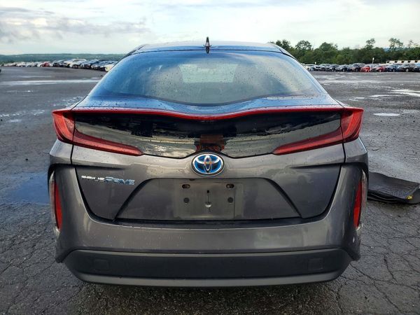 2017 TOYOTA PRIUS Three/Four/Four Adv