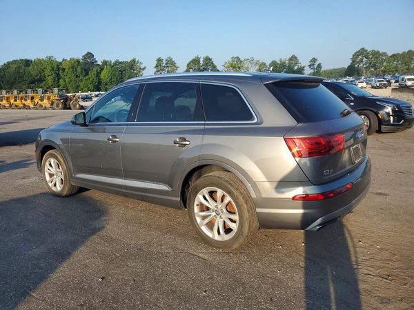 2017 AUDI Q7 quattro Premium Plus — DSRA