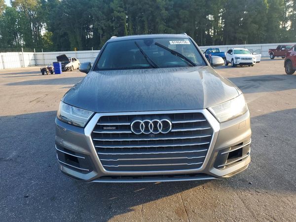 2017 AUDI Q7 quattro Premium Plus — DIRF