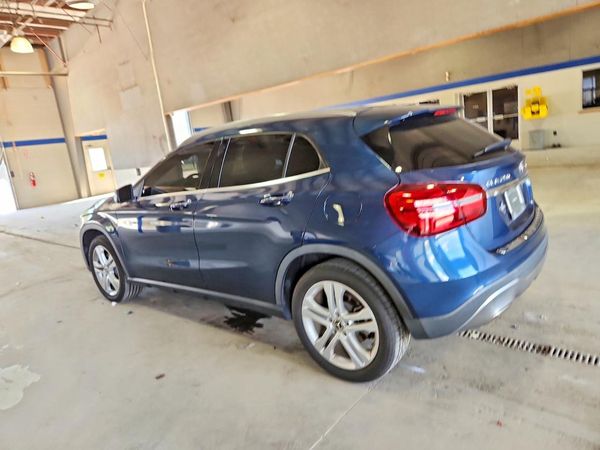 2020 MERCEDES-BENZ GLA GLA250-4M